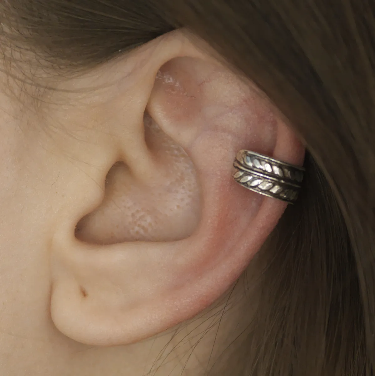 Cercei earcuff model spic Argint
