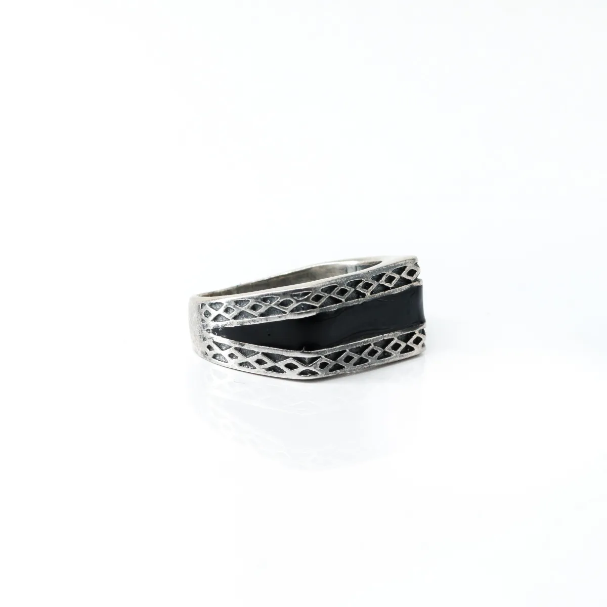 Inel dreptunghiular banda neagra Argint