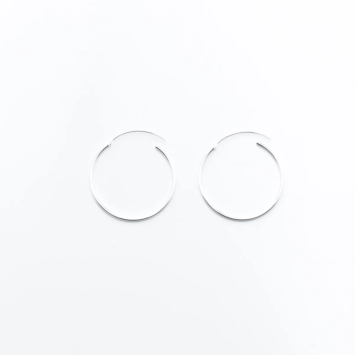 Cercei tip creola rotunda 1.5mm Argint