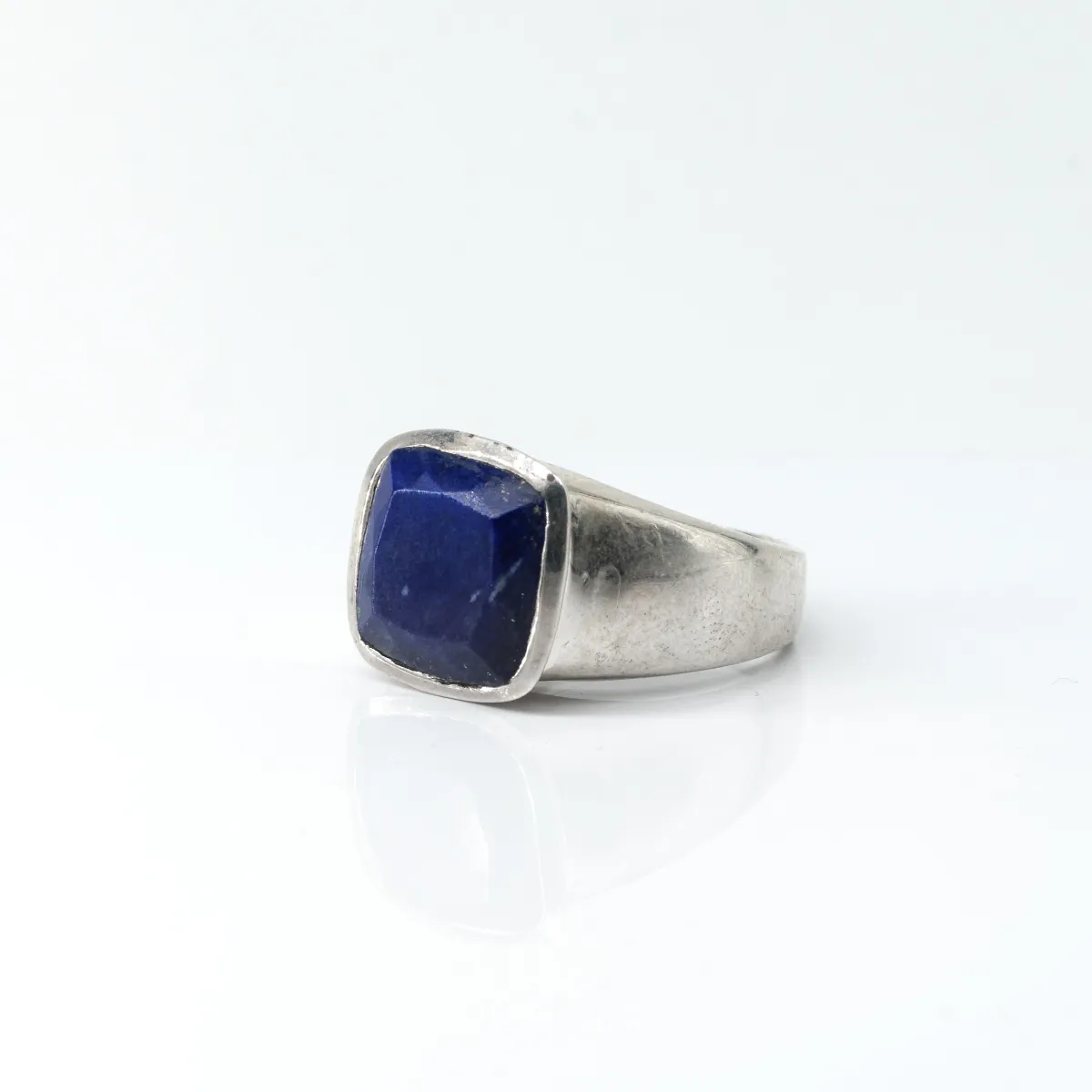 Inel patrat simplu lapis lazuli Argint