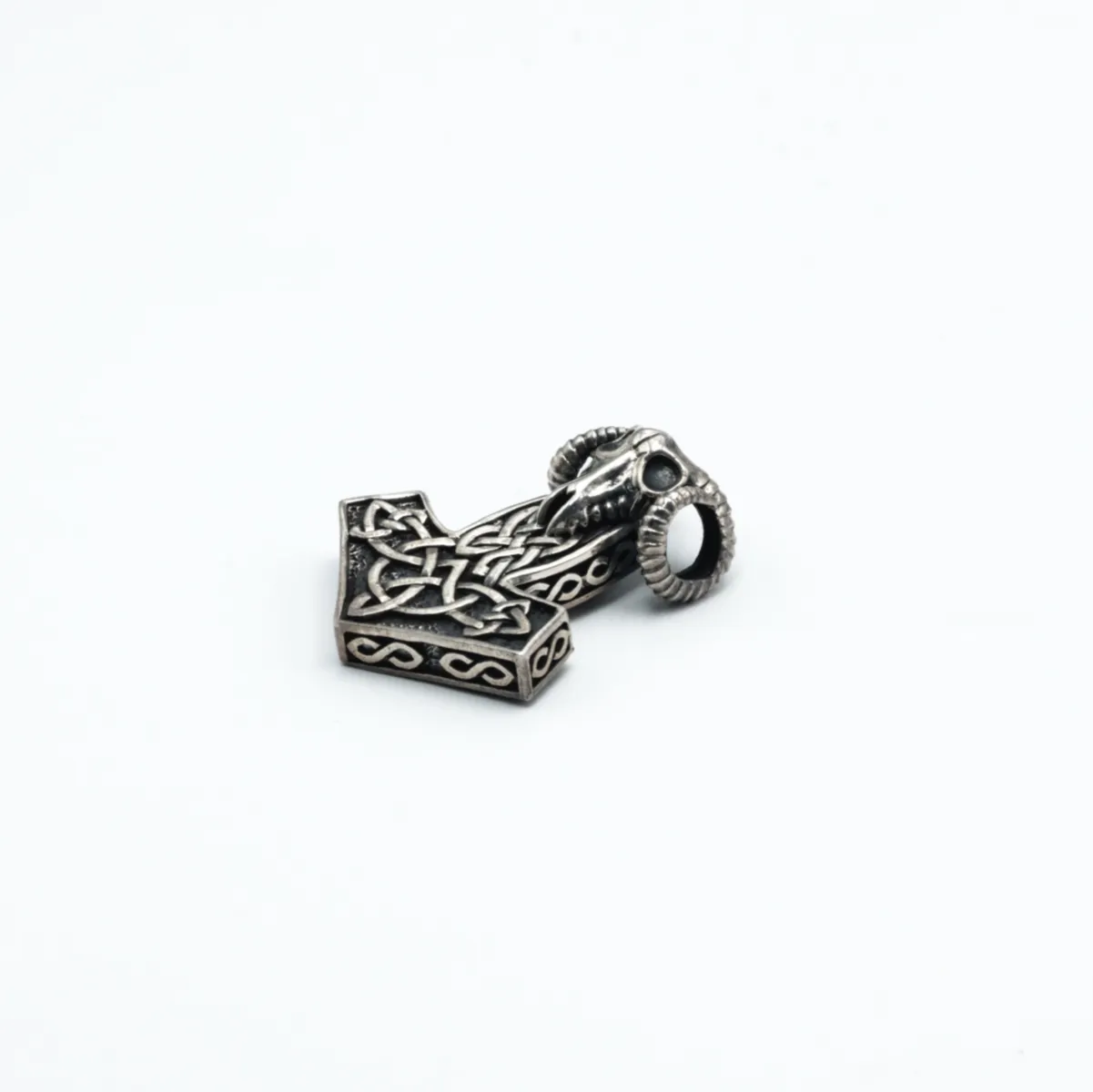 Pandantiv Mijollnir craniu de berbec Argint