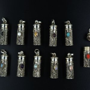 Pandantiv caseta cilindru broderie Argint